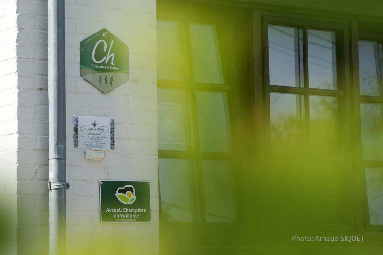 Le Jardin Des Biches Bed & Breakfast Somme-Leuze ภายนอก รูปภาพ