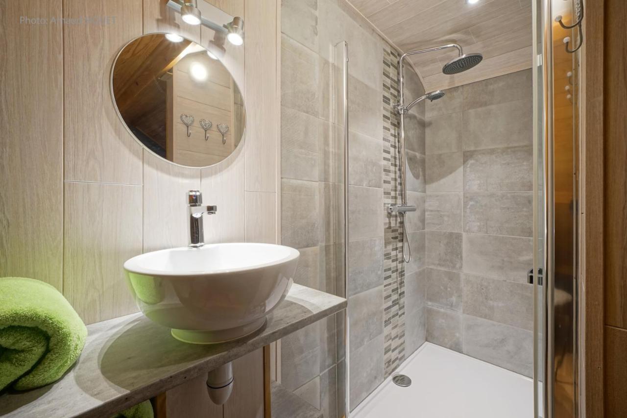 Le Jardin Des Biches Bed & Breakfast Somme-Leuze ภายนอก รูปภาพ