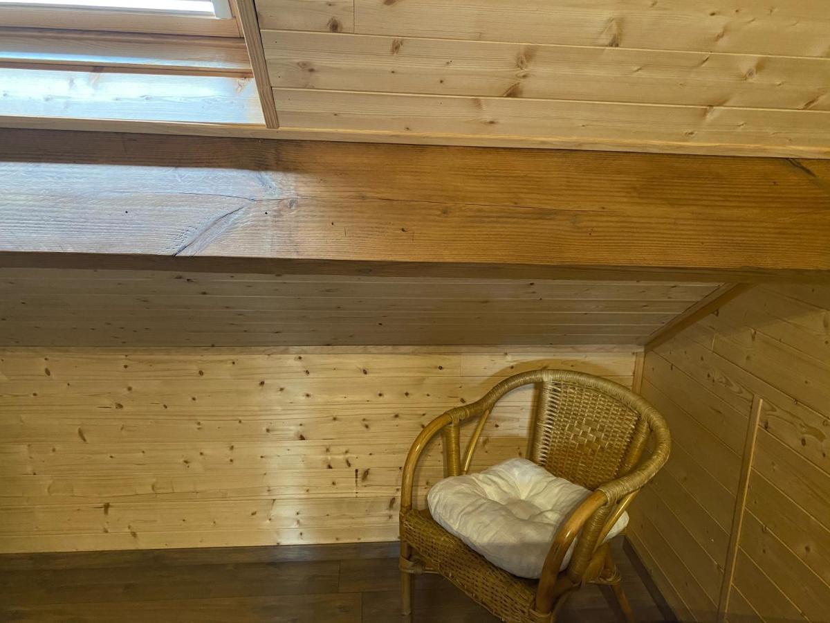 Le Jardin Des Biches Bed & Breakfast Somme-Leuze ภายนอก รูปภาพ